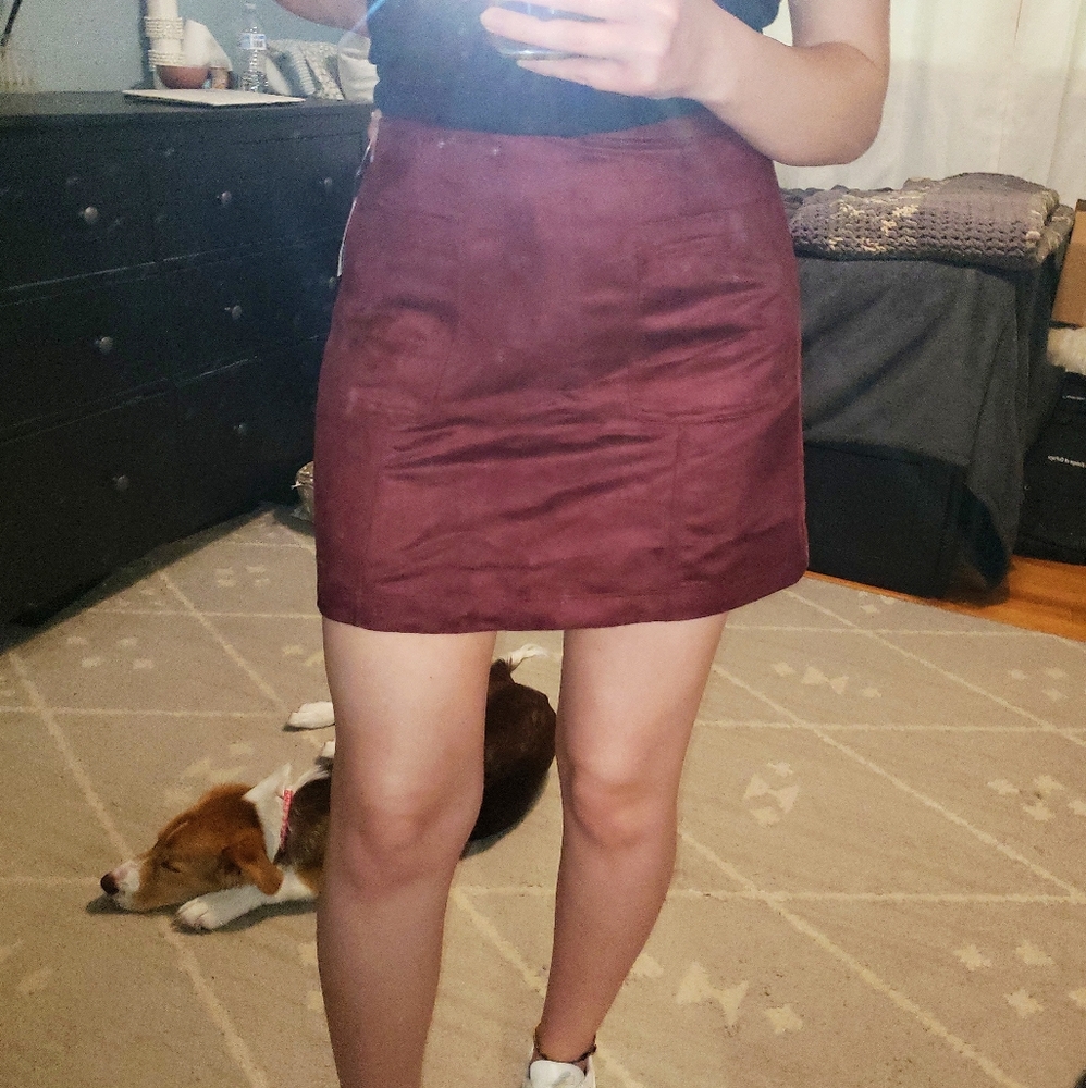 NWT Old Navy Maroon Skirt